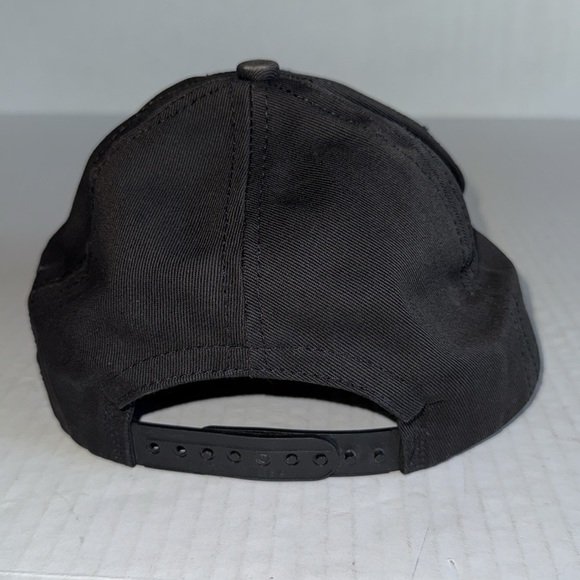 Warner Bros. Studio Store Tasmanian Devil Trucker Hat - Picture 3 of 6